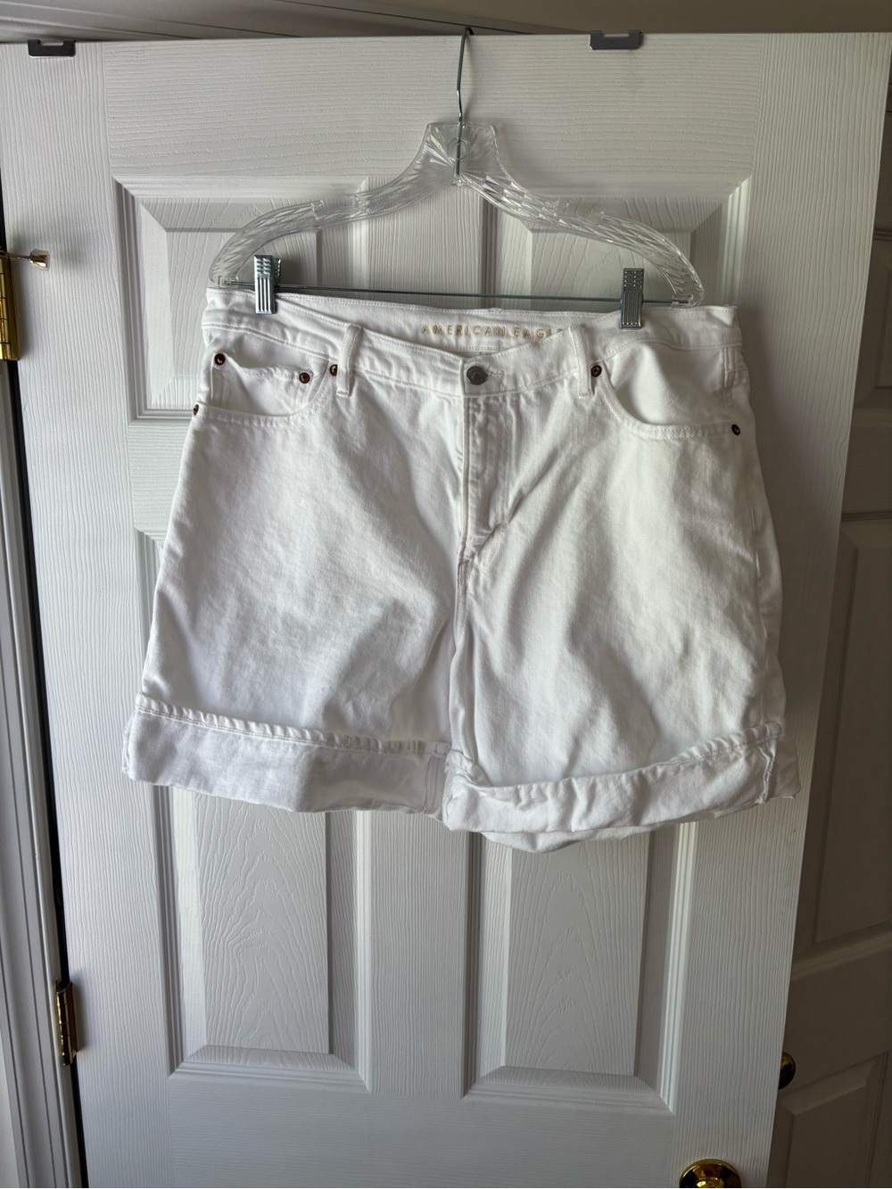 American Eagle Outfitters White Rolled-Hem Cuffed Denim Shorts 16
